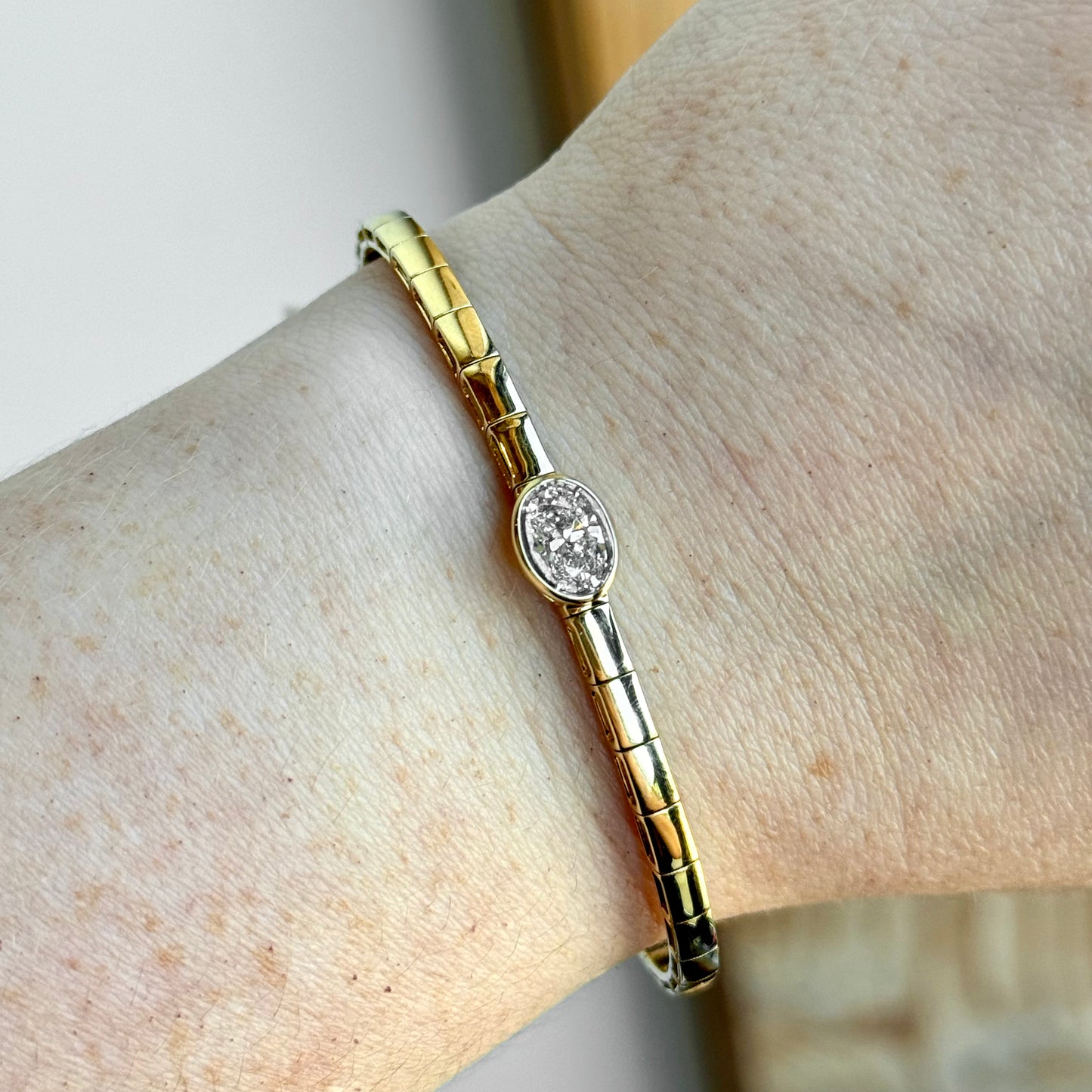 14K Yellow Gold Oval Diamond Flexible Bangle Bracelet 76/100CTW