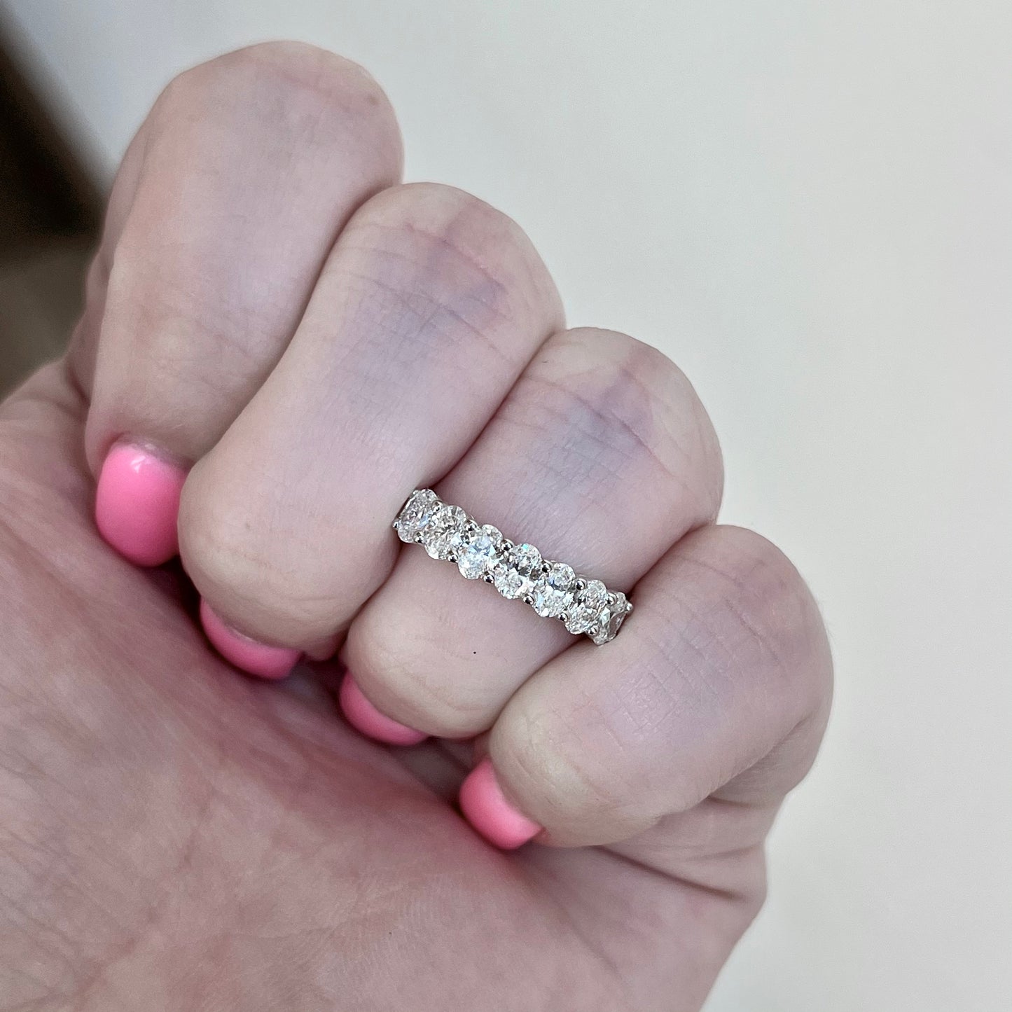 14K White Gold Oval Diamond Band