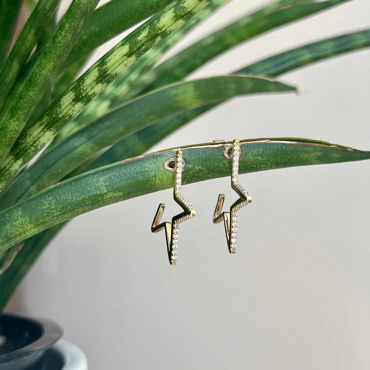 14K Yellow Gold Diamond Star Hoop Earrings