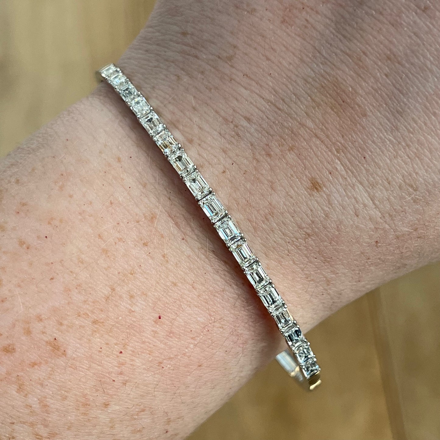 14K Emerald Cut Diamond Flexible Bangle Bracelet 2.50CTW