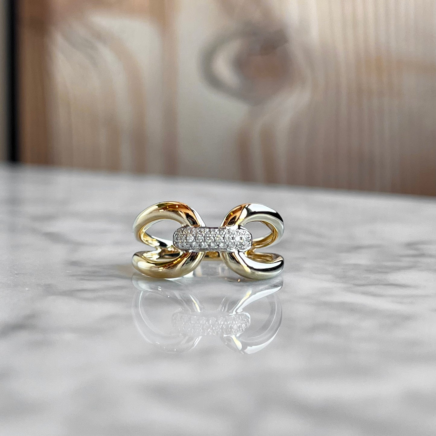 14K Yellow Gold Diamond Pave Single Link Ring