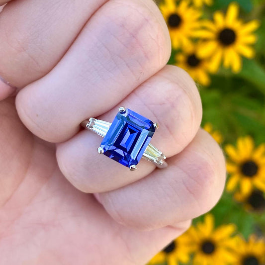 14K White Gold Tanzanite and Baguette Diamond Ring 5.00CTR