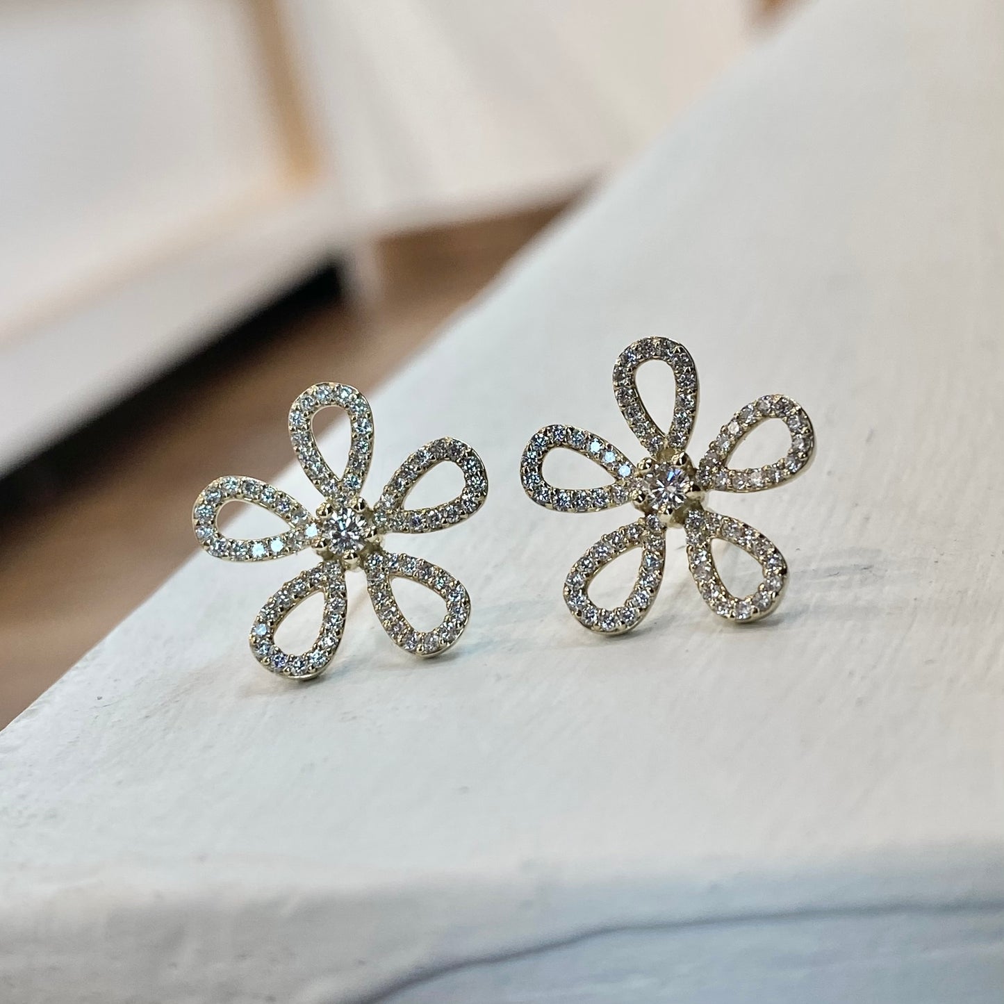 14K Yellow Gold Diamond Pave Flower Stud Earrings 29/100CTW