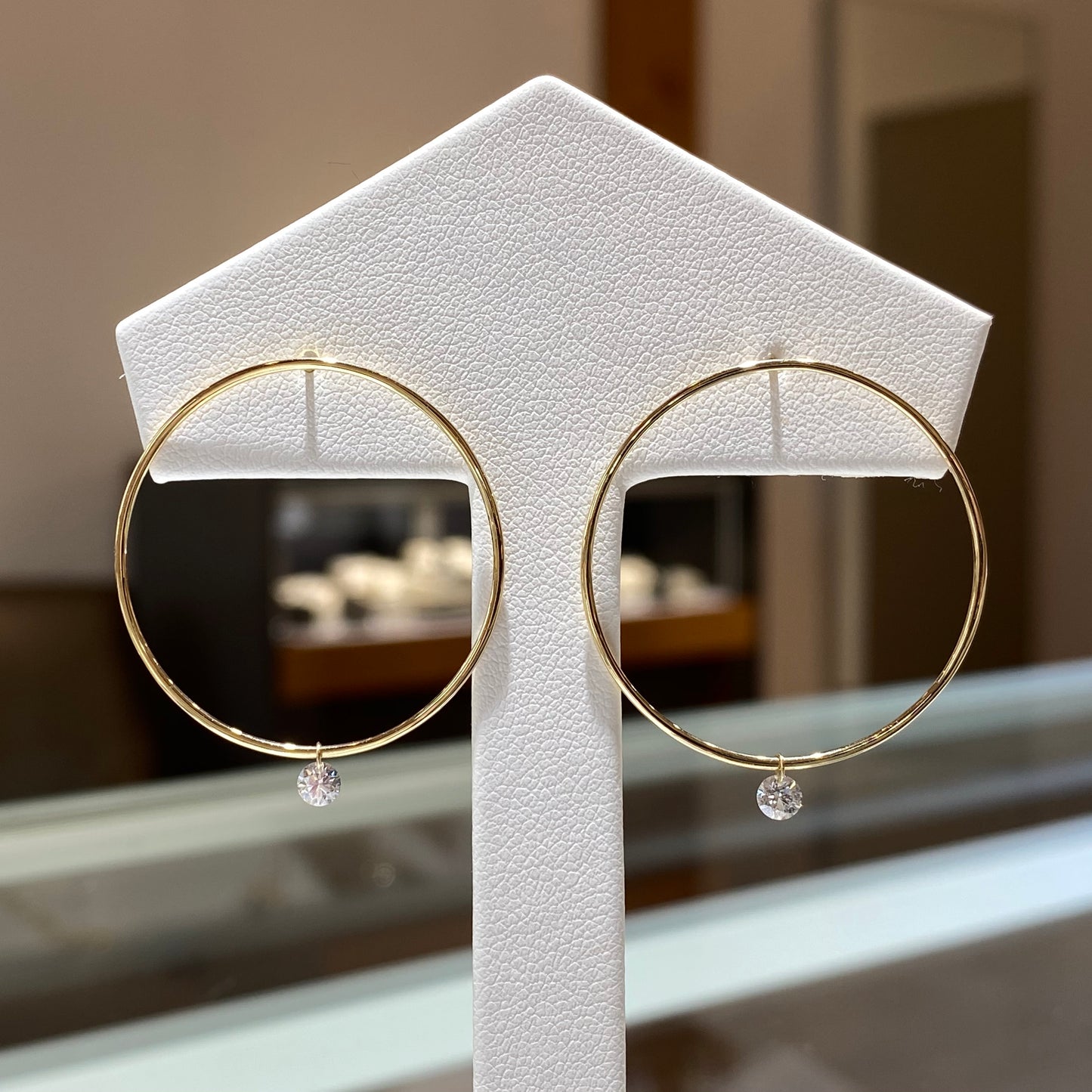 14K Gold Floating Diamond Hoop Earrings 30/100CTW