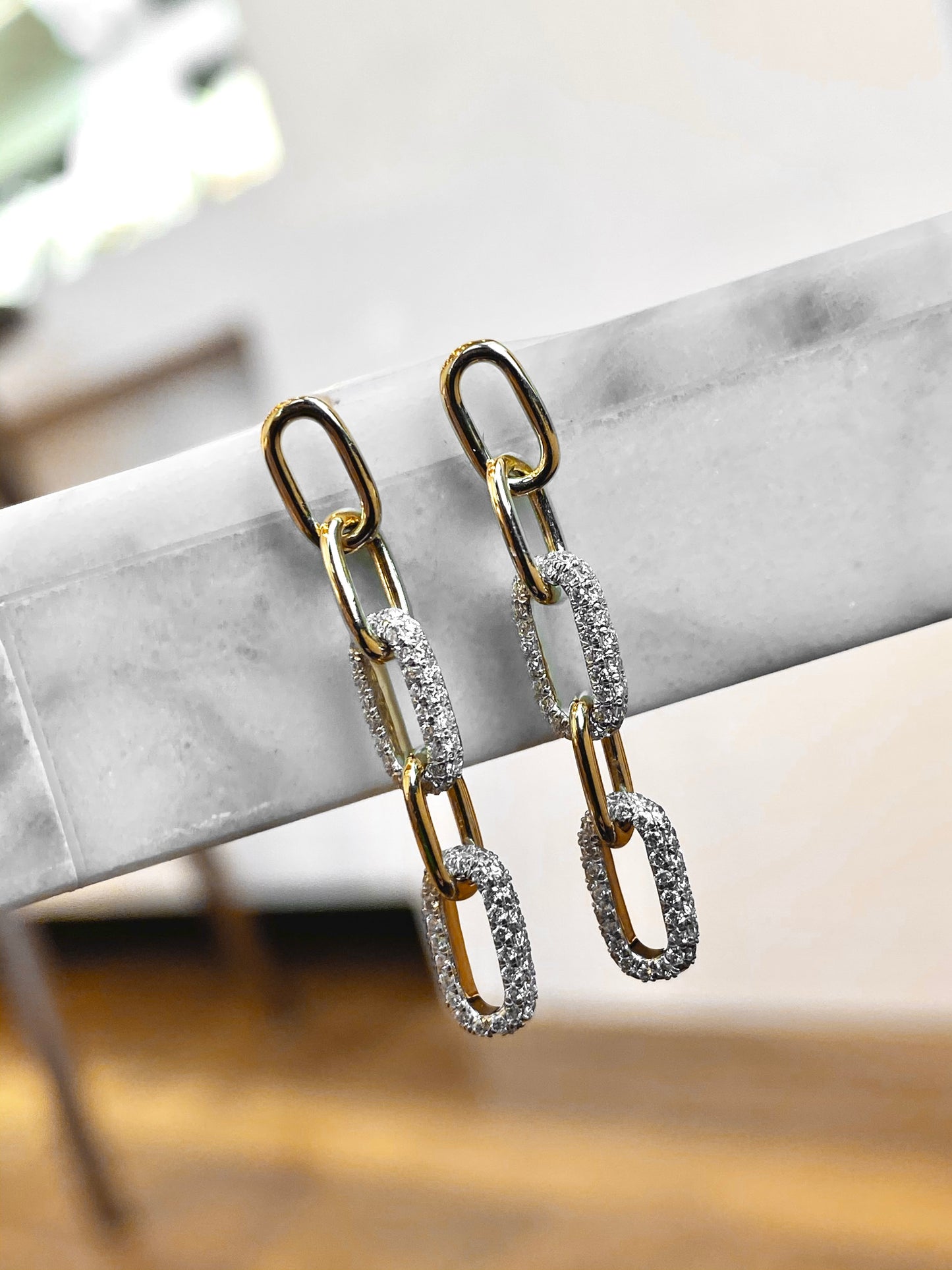 14K Yellow Gold Pavé Diamond Paper clip Link Earrings 56/100CTW