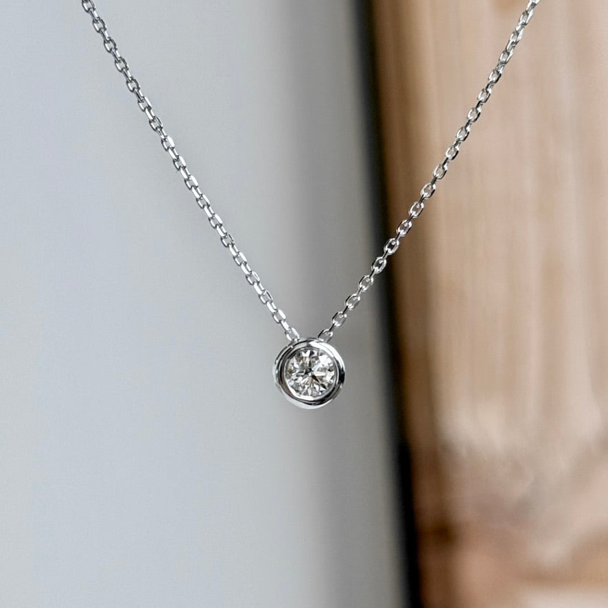 14K Gold Soltiare Diamond Necklace