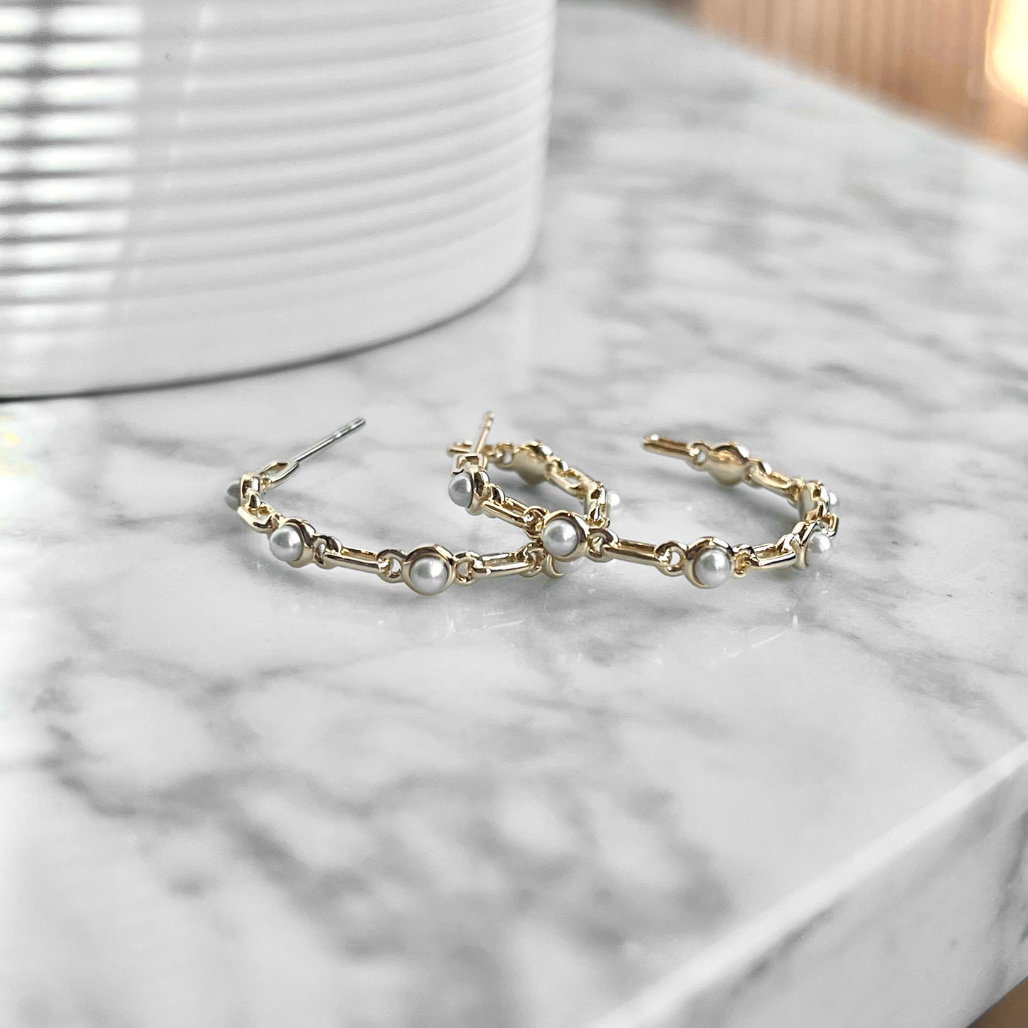 14K Yellow Gold Pearl Chain link Hoop Earrings