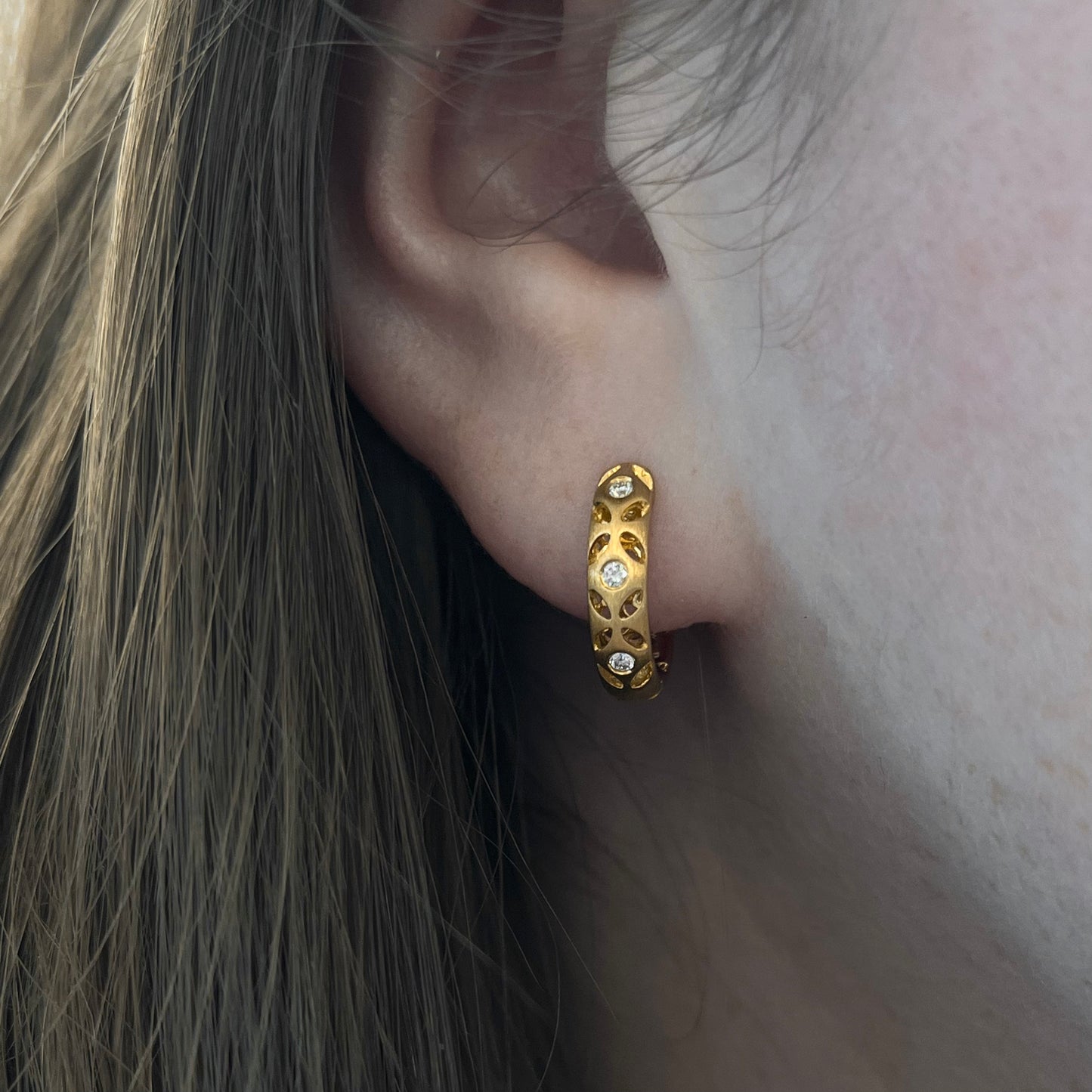 18K Yellow Gold Floral Diamond Gold Huggie Hoop Earrings
